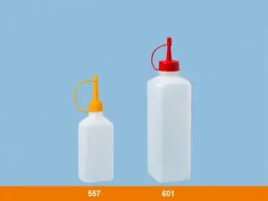 frascos com bicos aplicadores para limpeza